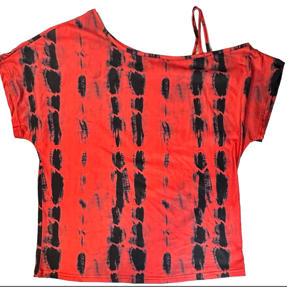 SHEIN Tie Dye Asymmetrical Neck Cut Out Tee Red Black Summer Top Casual Size Med